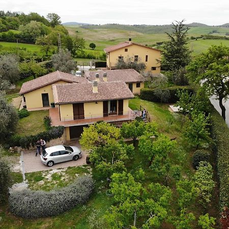 Agriturismo I Roseti Montepulciano Bagian luar foto