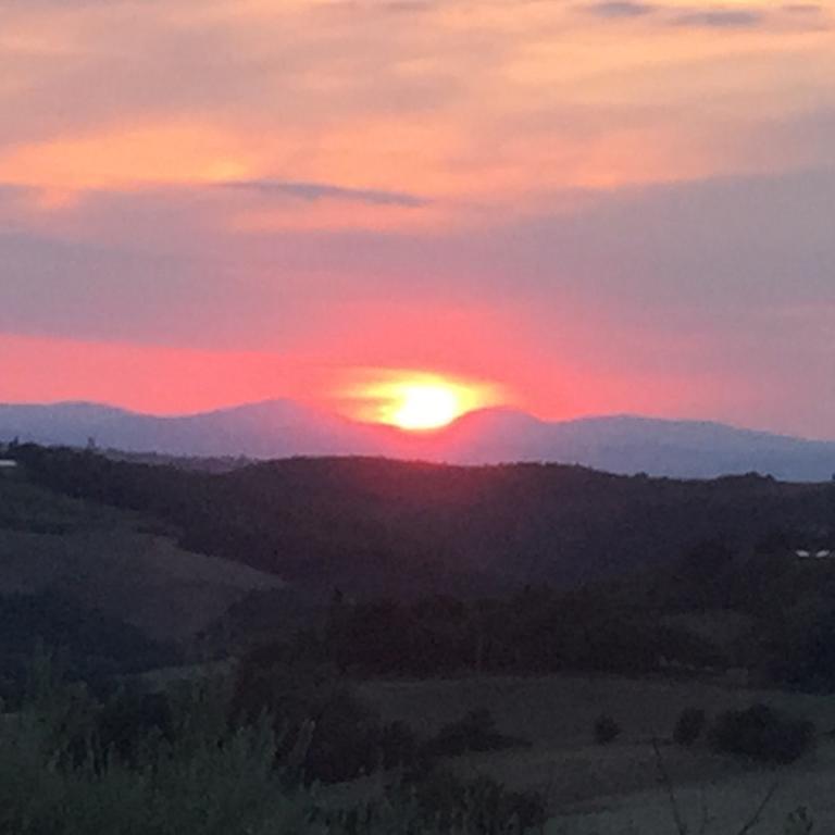 Agriturismo I Roseti Montepulciano Bagian luar foto
