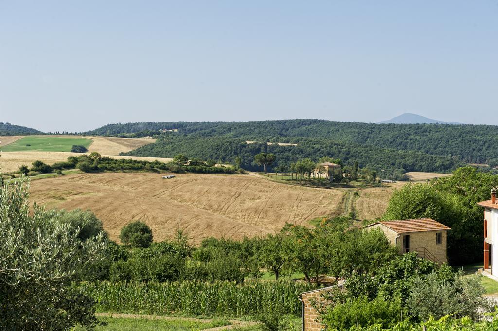 Agriturismo I Roseti Montepulciano Bagian luar foto