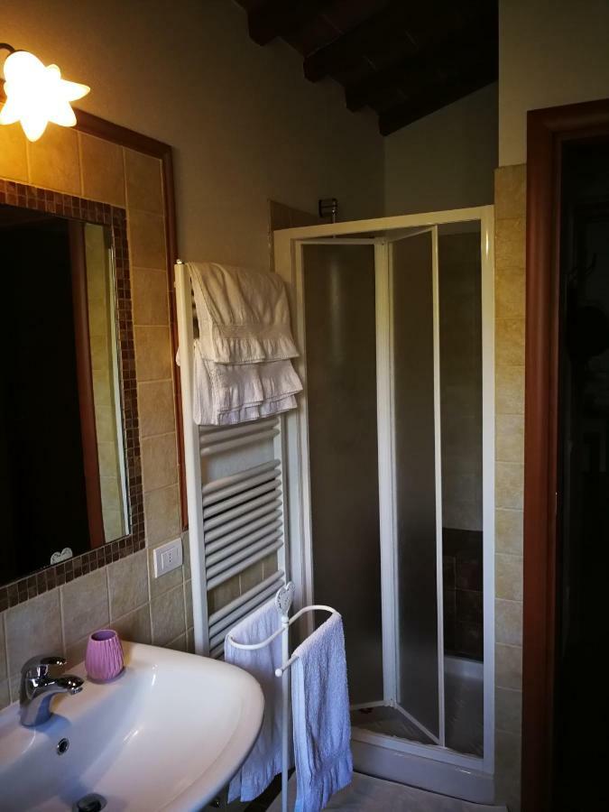 Agriturismo I Roseti Montepulciano Bagian luar foto