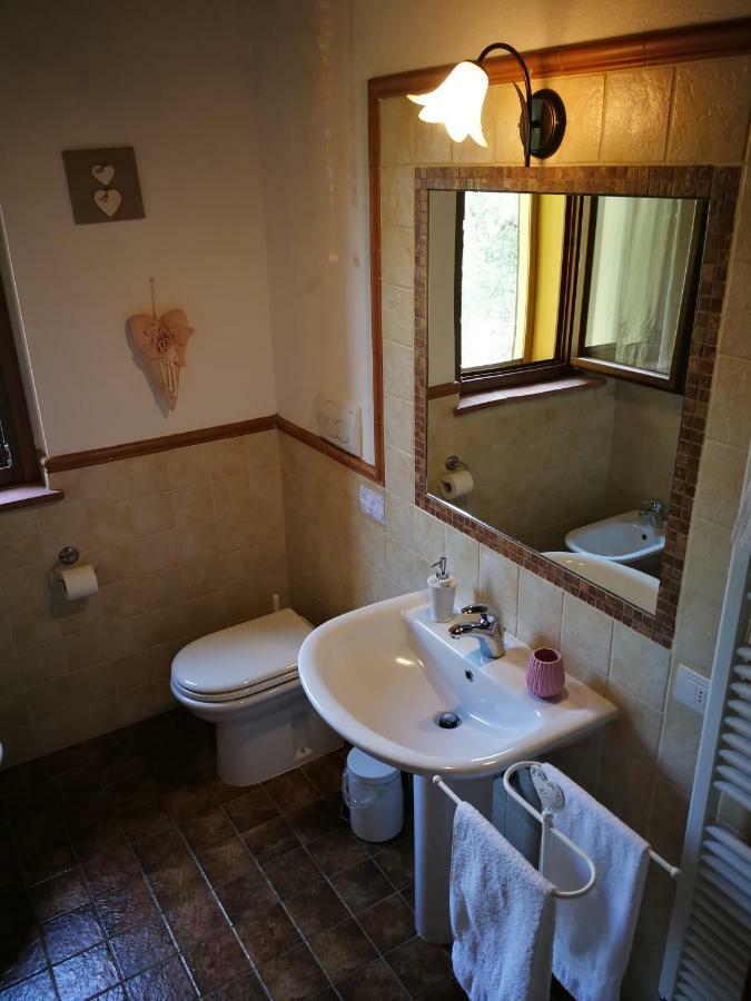 Agriturismo I Roseti Montepulciano Bagian luar foto
